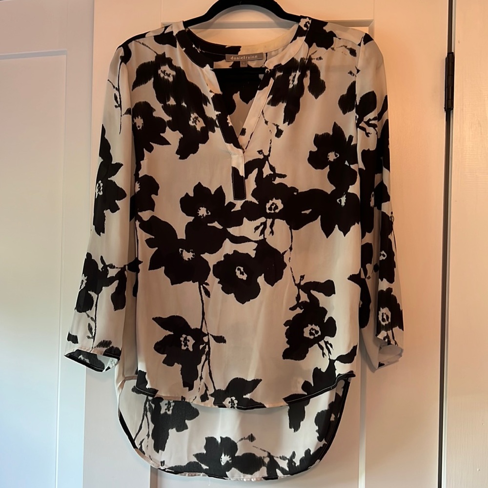 Danielrainn Black/White Blouse